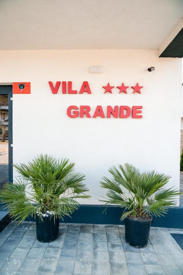 Vila Grande Mamaia Nord Năvodari Exteriör bild
