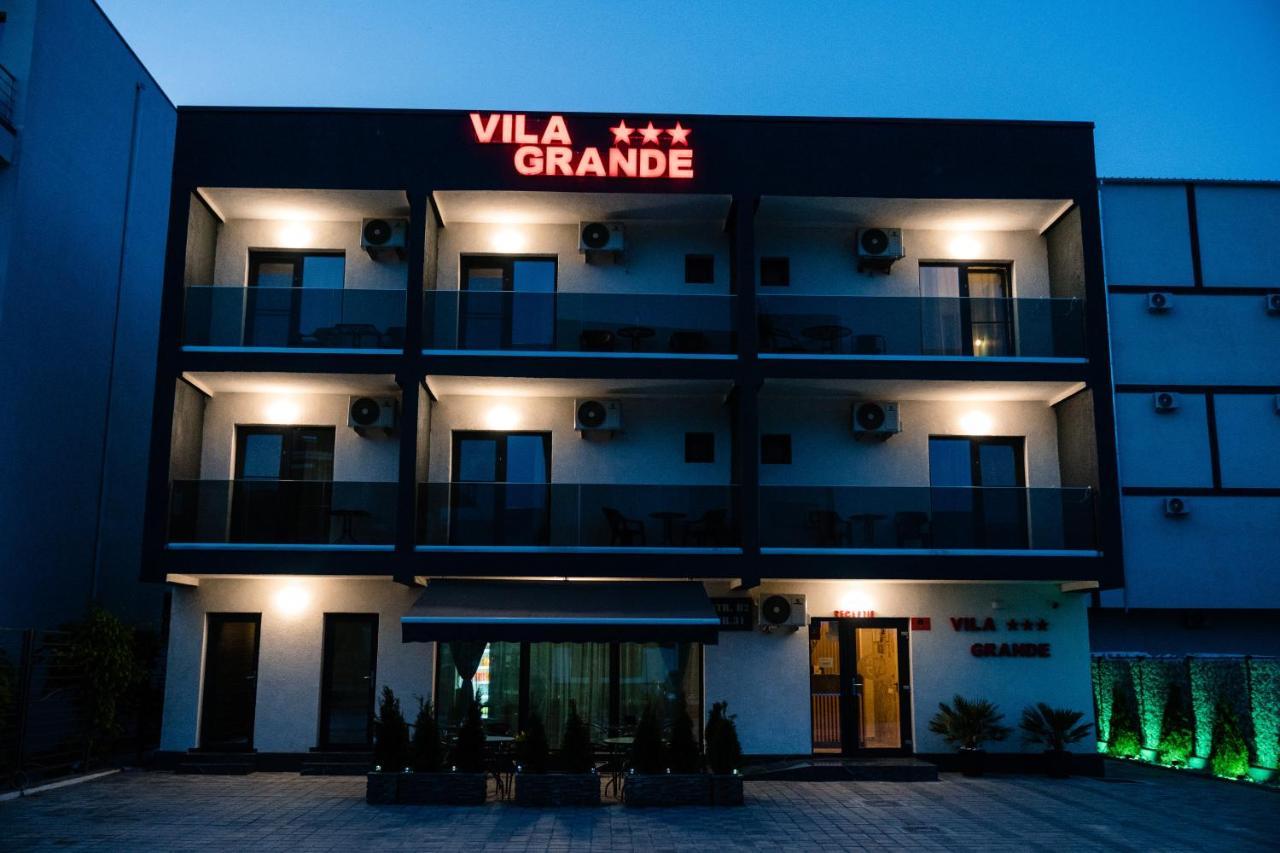 Vila Grande Mamaia Nord Năvodari Exteriör bild